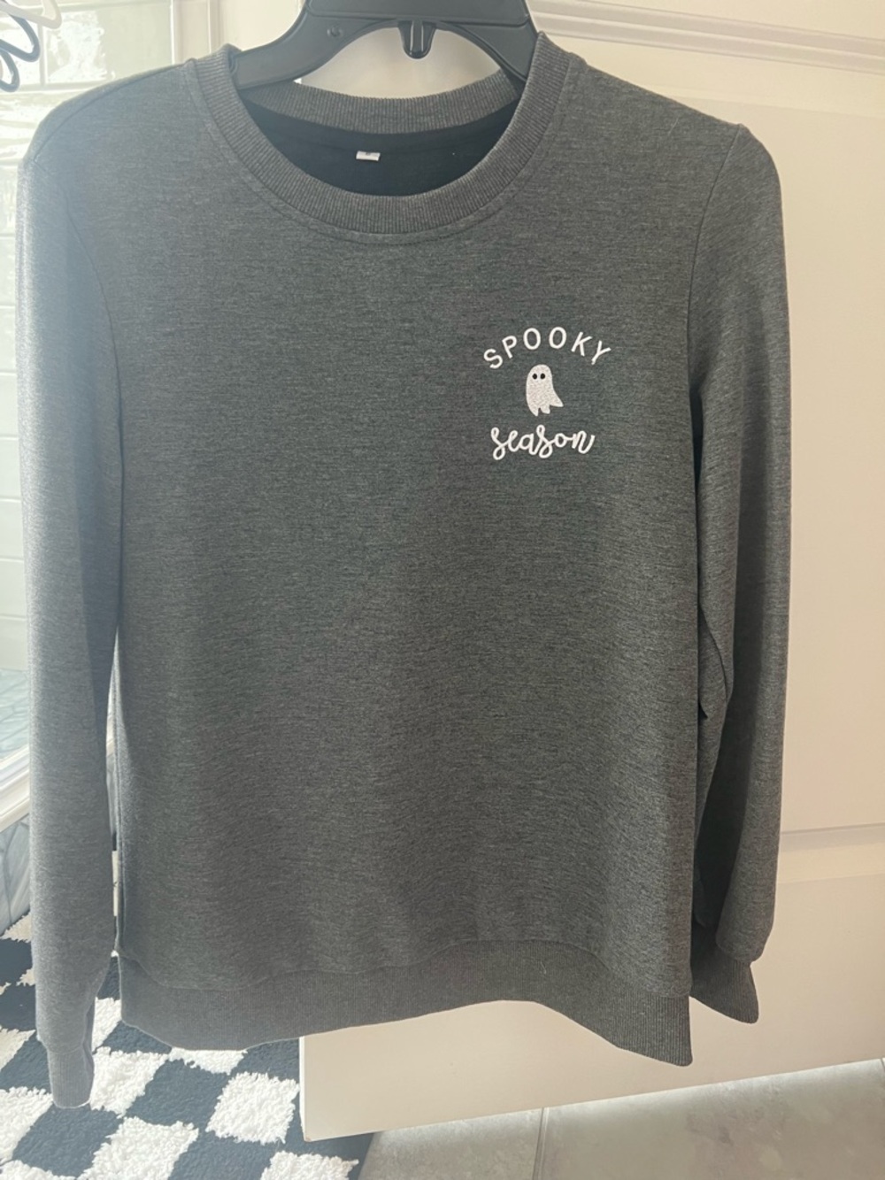 Gray ghost sweatshirt, S